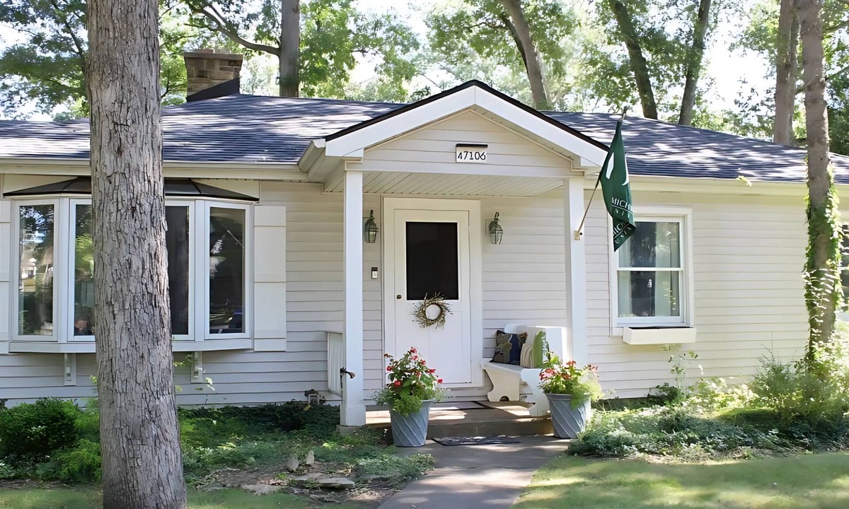 Grand Beach House | 400 FT From Lake Michigan, Golf Cart, Fire Pit
