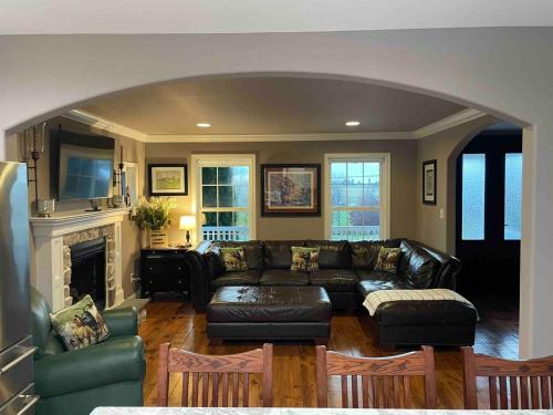 Quarryville House | Charming Farmhouse In Quarryville,PA