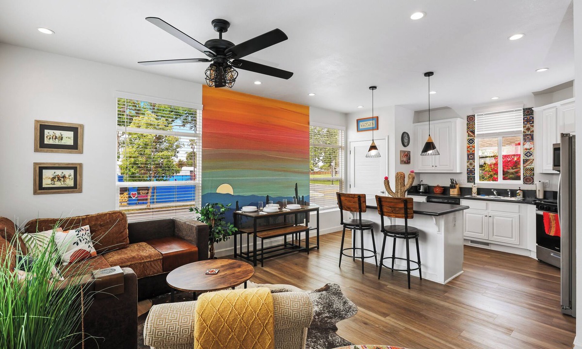 Norwalk House | Disney SoFi Stadium Hollywood Beaches Close! Central AC