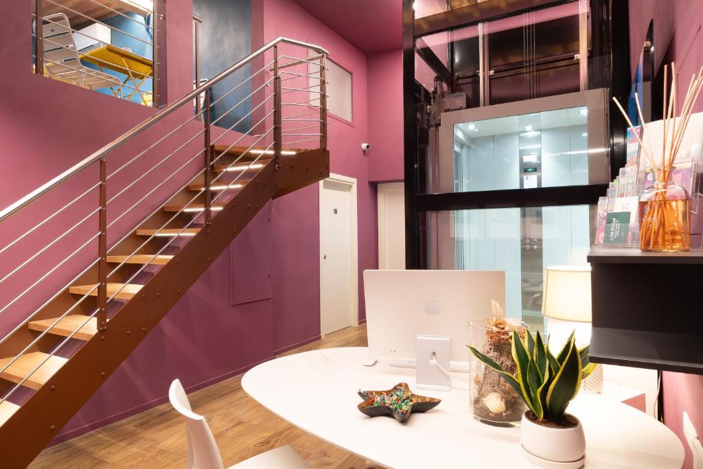 Santa Maria Novella Hotel | GOGO` Petit Hotel