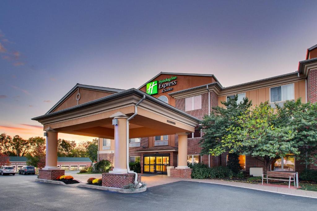 Lititz Hotel | Holiday Inn Express Hotel & Suites Lancaster-Lititz by IHG