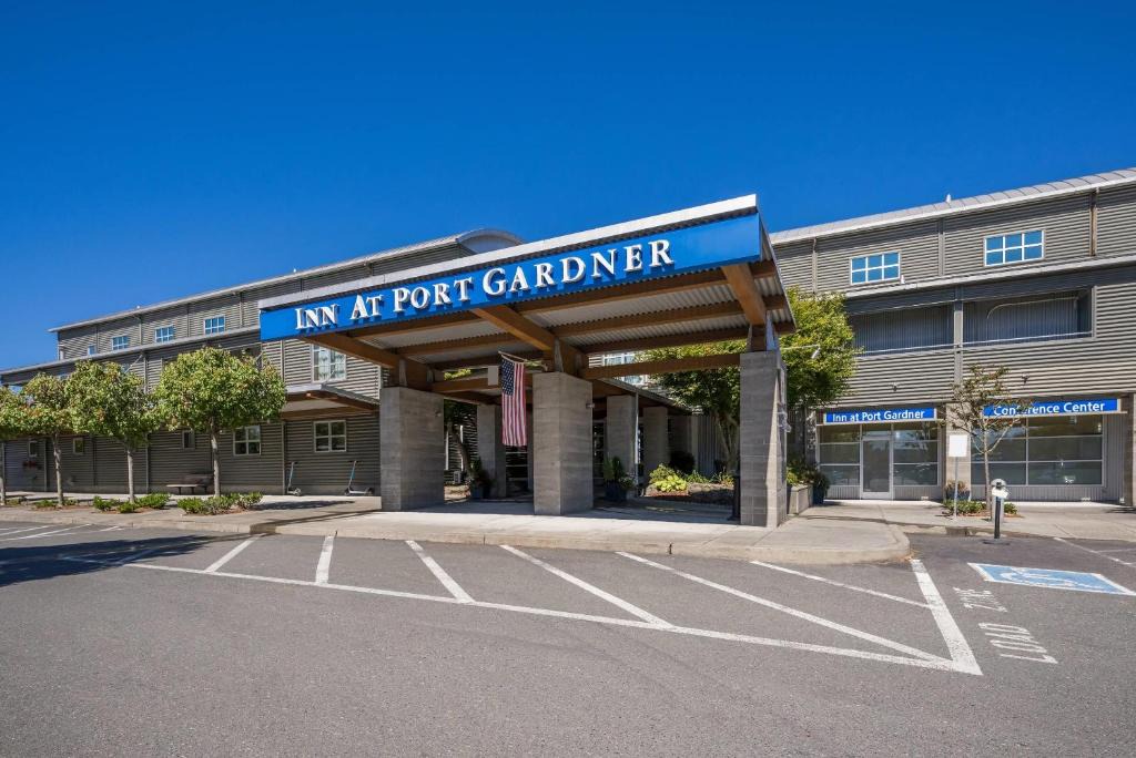 Northwest Everett Hotel | Inn at Port Gardner-Everett Waterfront, an Ascend Collection Hotel