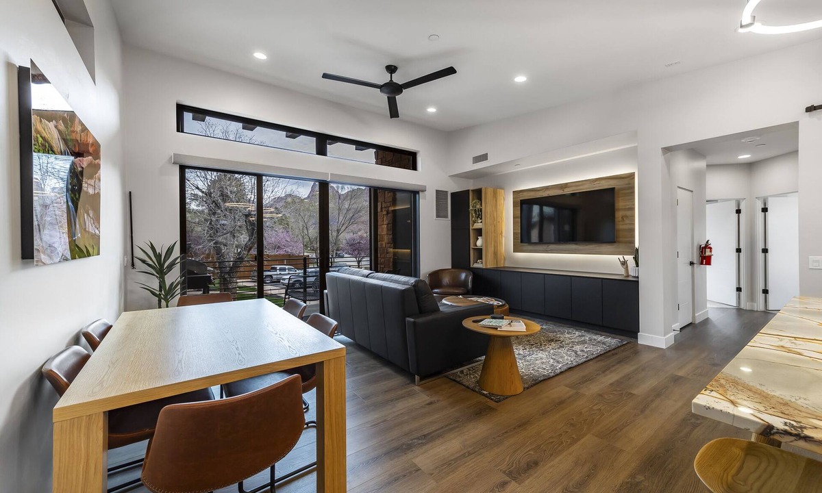 Zion National Park South Entrance Villa | LaFave-Luxury Villa at Zion: Pine Creek