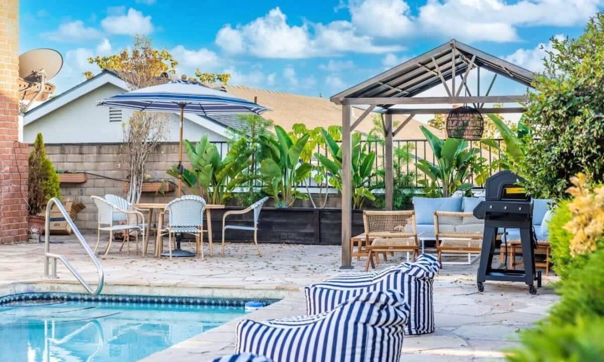 Fullerton House | Marbella Lane - Vibrant & Chic Designer Home