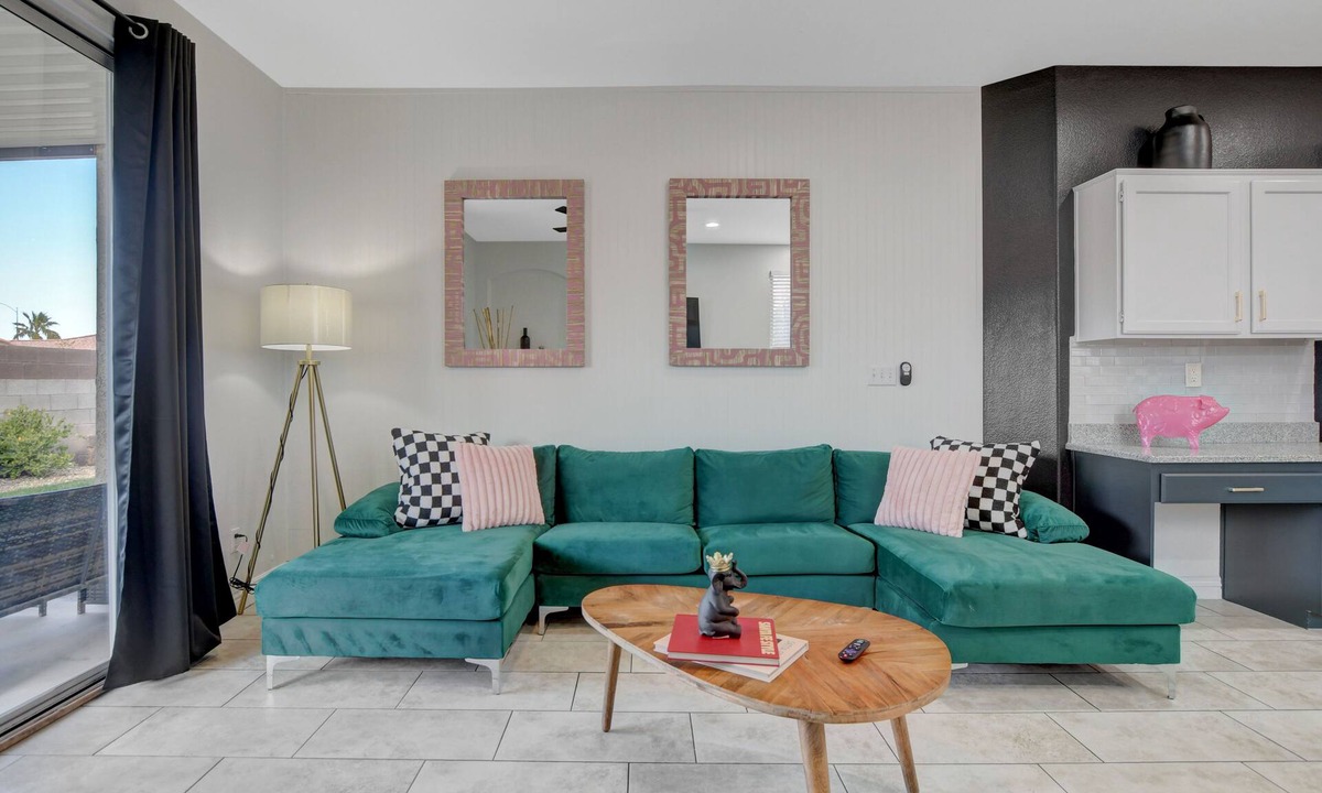 Silverado Ranch House | Near Las Vegas Strip and Airport: Games & Arcades- Southpoint less than 5 mins.