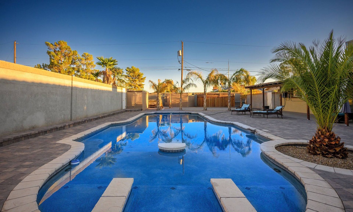 Enterprise House | Peacock Paradise Ranch - Home W/Pool+Hot Tub+BBQ Near Las Vegas Strip