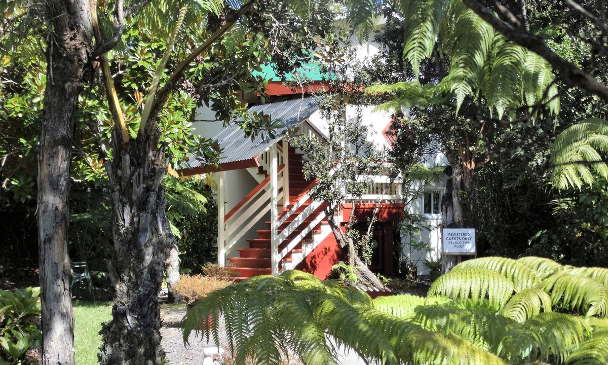 Volcano House | Volcano Hale