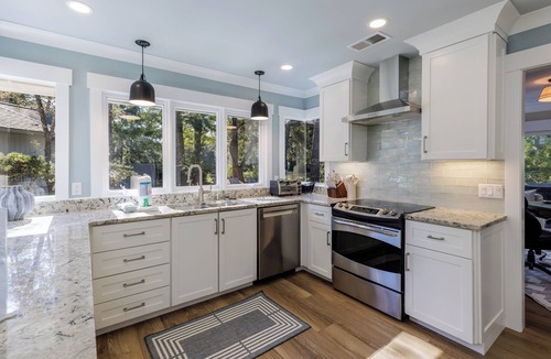 Heritage Woods House | 28 Gunnery Lane – Sea Pines Retreat with Private Pool & Spa Pet Friendly