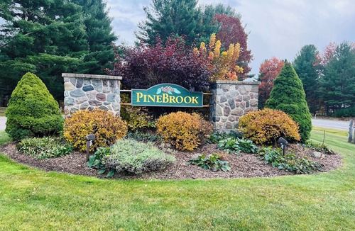 Bellaire Condo | 2BR Condo 7 min to Shanty Creek Golfing, Lake Bellaire, Shorts Brewery