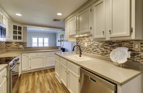 Sea Pines Villa | 3 Bdrm Waterfront Villa in Harbour Town- Relax to the sounds of the Calibogue