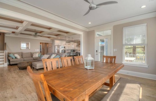 Atlantic Beach House | Baileys Blue Ocean View
