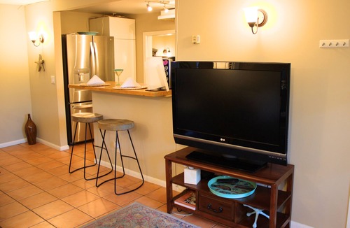 Circle Area Cottage | Charming coastal cottage in peaceful Long Beach with WiFi, AC