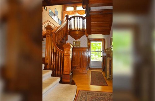 Warrensburg Bed & Breakfast | Cornerstone Victorian Bed and Breakfast