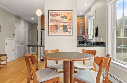 The Port Apartment | Cozy 2 Bed Apt