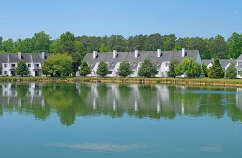 Berkeley Resort | Discounted Historic Powhatan Resort Stays!