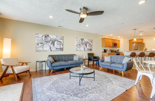 Saint Joseph House | Downtown St Joseph Condo w/Balcony & Harbor View