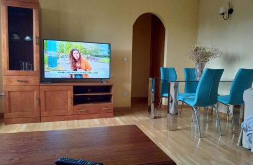 Burela Apartment | EDIFICIO CINE MON