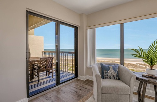 Amelia City Condo | Enjoy coastal living charm and amazing views!