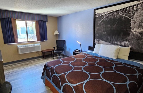 Gardner Hotel | Gardner Inn