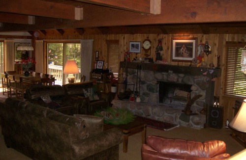 Harbor Springs House | Harbor Springs, lovely and inviting family home minutes from Nub's and Highlands