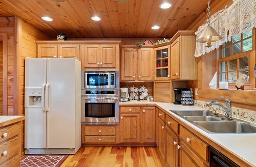 Charlevoix House | Juniper Presents: Gorgeous Vacay Lodge on Nowland Lake, 10-acres w/Dock + Kayaks
