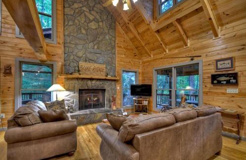 Cashes Valley Villa | K6 Lodge Gather around the firepit soak in the hot tub and splash in the creek