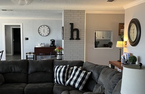 Azle House | Large Lakefront on Eagle Mountain Lake