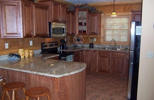 Edray House | Loggers Run - True Ski-in/Out Sleeps 14 Hot Tub & Garage