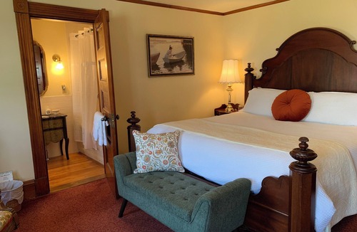 Meredith Bed & Breakfast | Meredith Inn