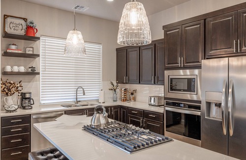 St. George Villa | Modern 3BR with Rooftop Fire Pit!