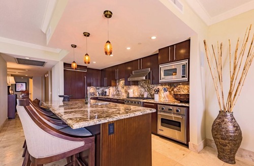 Honokowai Condo | NEW! KBM Resorts | 4 FREE CARS | Honua Kai Konea | Ocean View Resort | Spacious 11-Bedroom Multi-Unit Listing! HK ML-3380