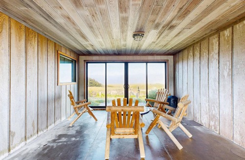 Fort Bragg House | Oceanfront Home - Stunning Views & Private Hot Tub