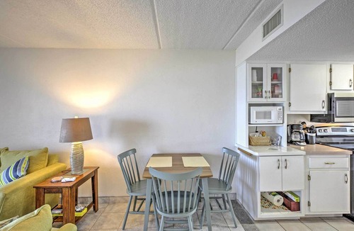 Ormond-by-the-Sea Condo | Oceanfront Ormond Beach Condo w/Pool Access!