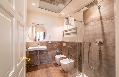 Santa Croce House | Palazzo Salviati Quaratesi