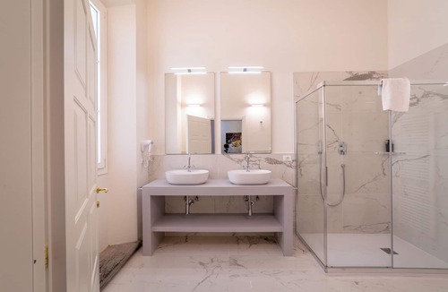 Santa Croce House | Palazzo Salviati Quaratesi