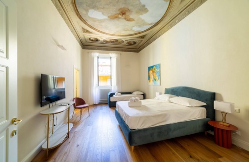Santa Croce House | Palazzo Salviati Quaratesi