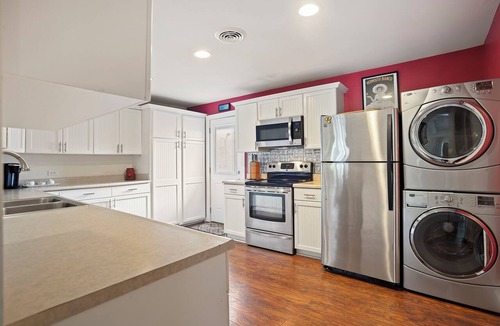 Palmetto Dunes Condo | Pet Friendly -Patio overlooking Lagoon -Near Beach