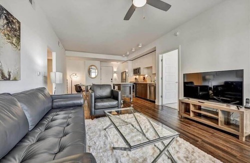 Garden Hills Apartment | Pool,Spa&Sauna | Midtown Luxury 2BR w/24hr Gym Access