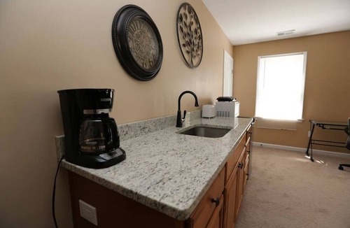 Marietta Apartment | Private Loft Apartment · Private Guest Home