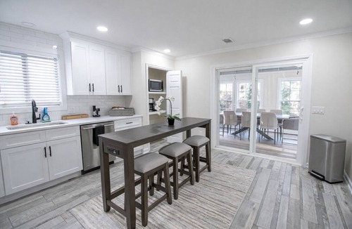 Sandy Springs House | Spacious Sandy Springs Home | 3BDR Near Roswell