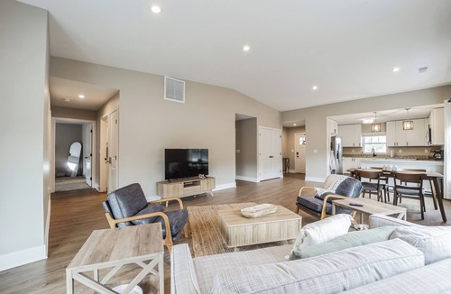 Acme Condo | Traverse City Flats