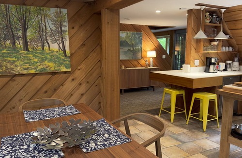 Suttons Bay Cottage | Up North Treehouse