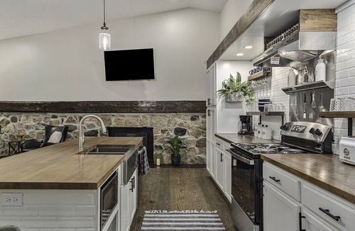 Grawn Cabin | Upscale boutique lodge suite in the of heart of beautiful Grand Traverse County!