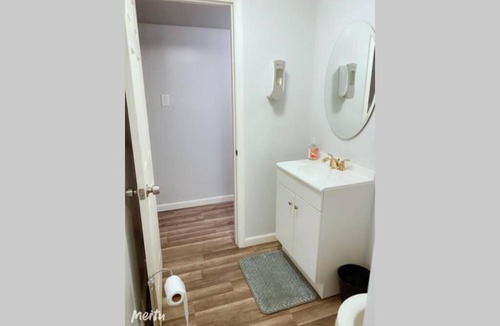 Wilburton House | WFH VILLA: Move-in ready house near downtown