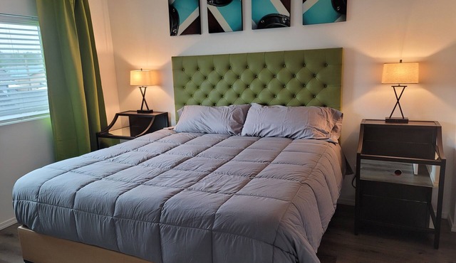 #202 New 2-bedroom condo just 3 minutes drive to Evergreen State Fairgrounds
