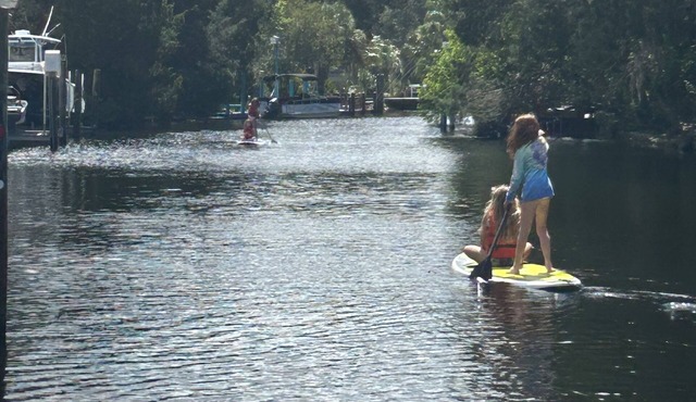 4 Bedroom, Canal-Front Pool Home in Homosassa - Florida's Nature Coast Sleeps 12