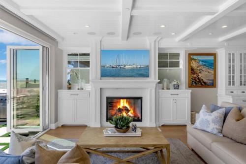 5305 Seashore Dr - Luxury Beachfront Escape home