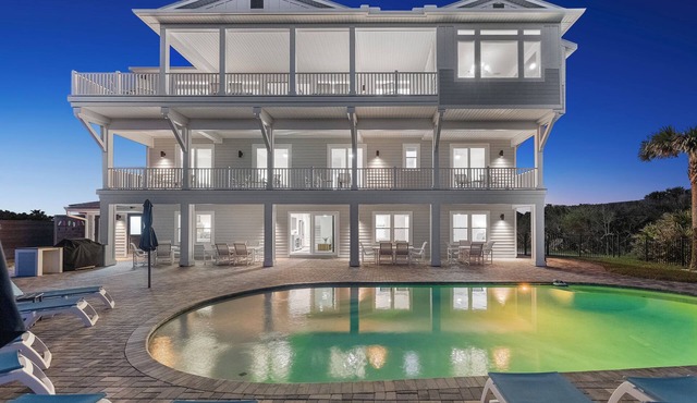 9BR LUXURY OCEANFRONT ESTATE! LARGE HEATED POOL AND YARD AND SEPARATE GAME ROOM!