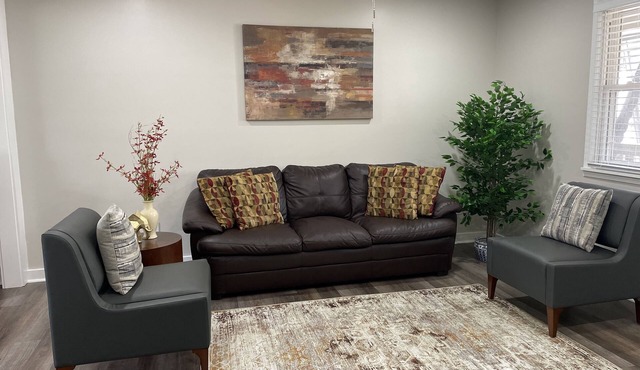 Amazing House 3 min to Lake Lanier Sleeps 6
