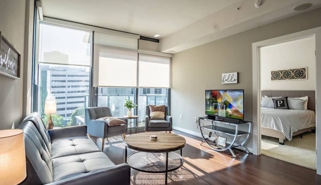Atlanta Buckhead Fully Furnished Apartment by RedAwning